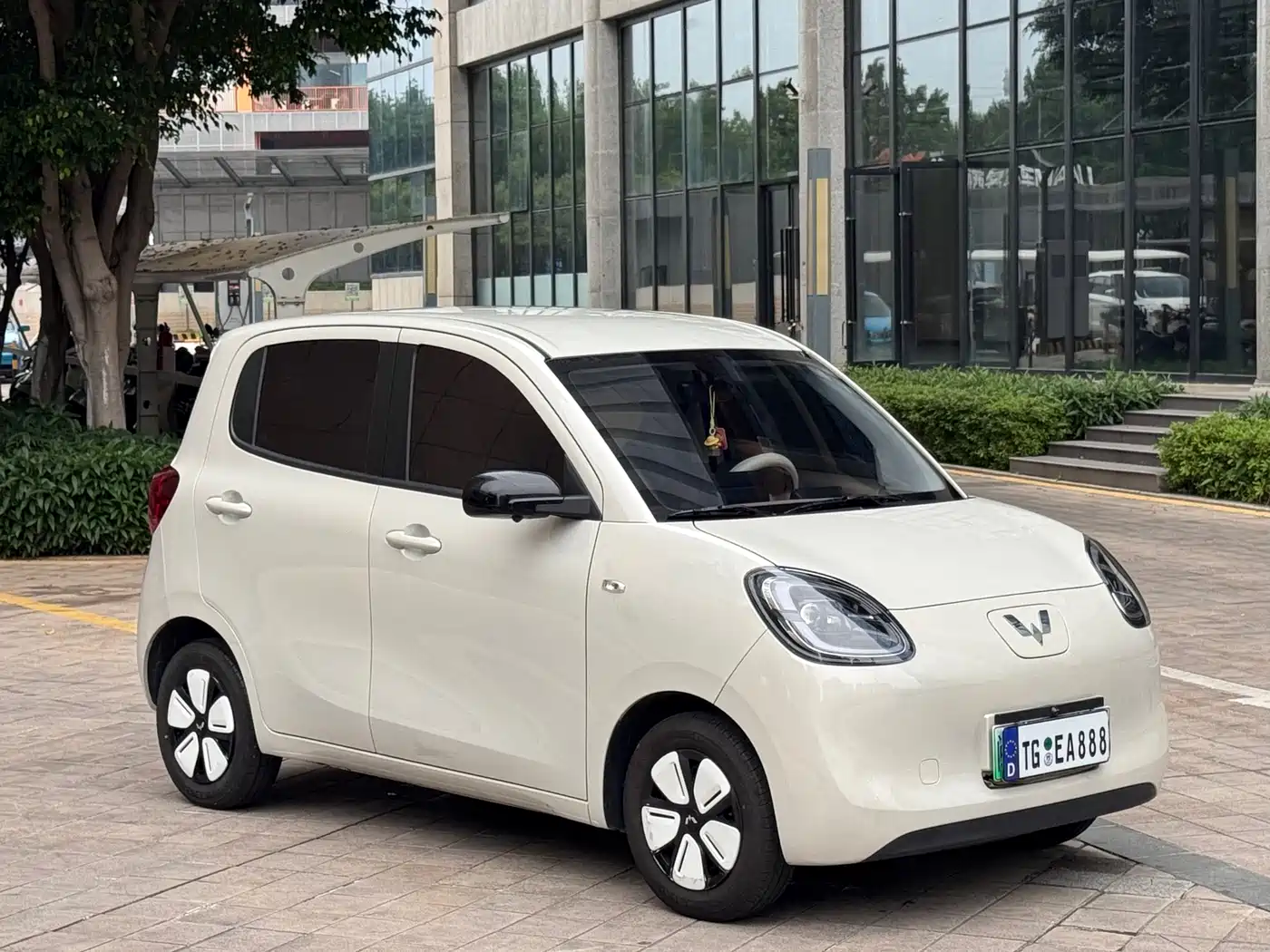 WULING AUTOMOBILE HONGGUANG MINIEV