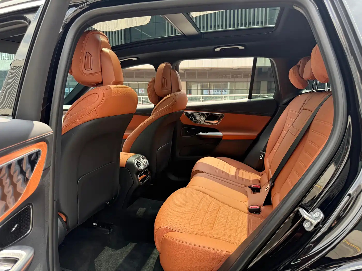 Mercedes-Benz GLC 2025 GLC 300 L 4MATIC Dynamic 5-seater фото 22