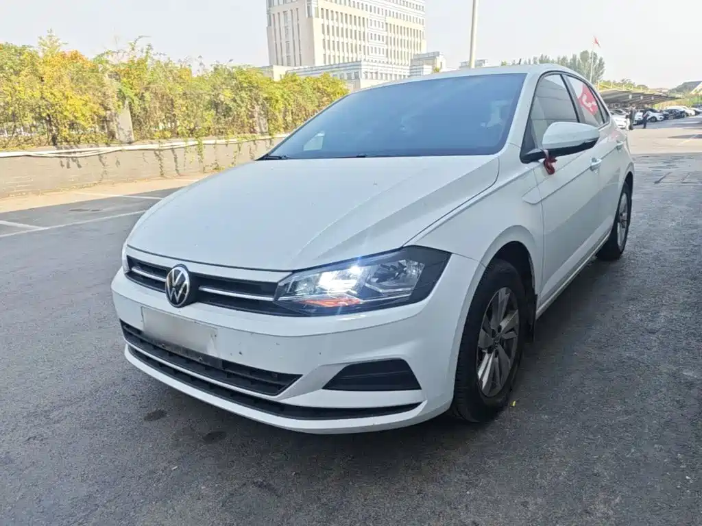 صورة 1 - Volkswagen Polo