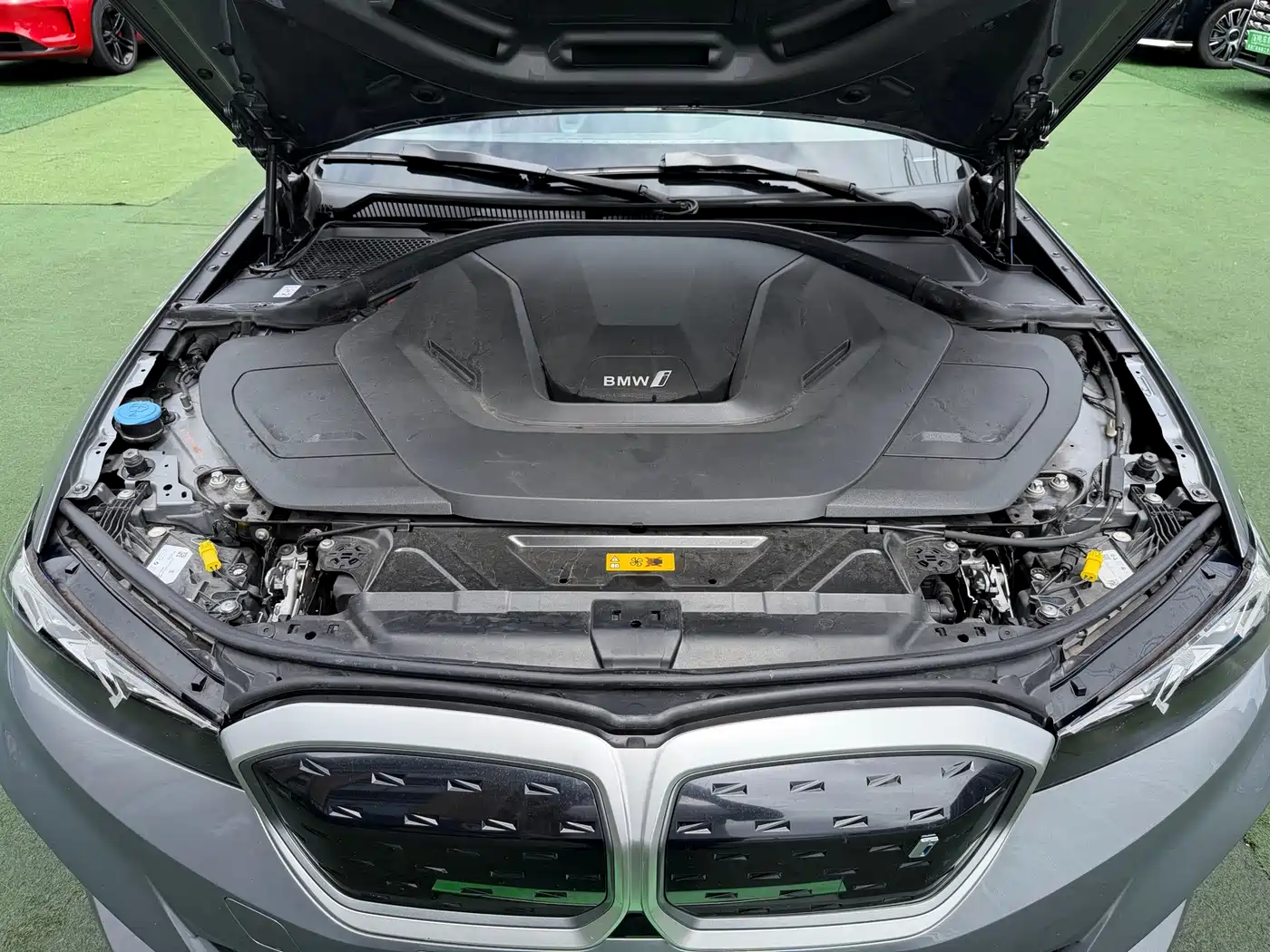 BMW i3 2022 eDrive 35 L фото 15