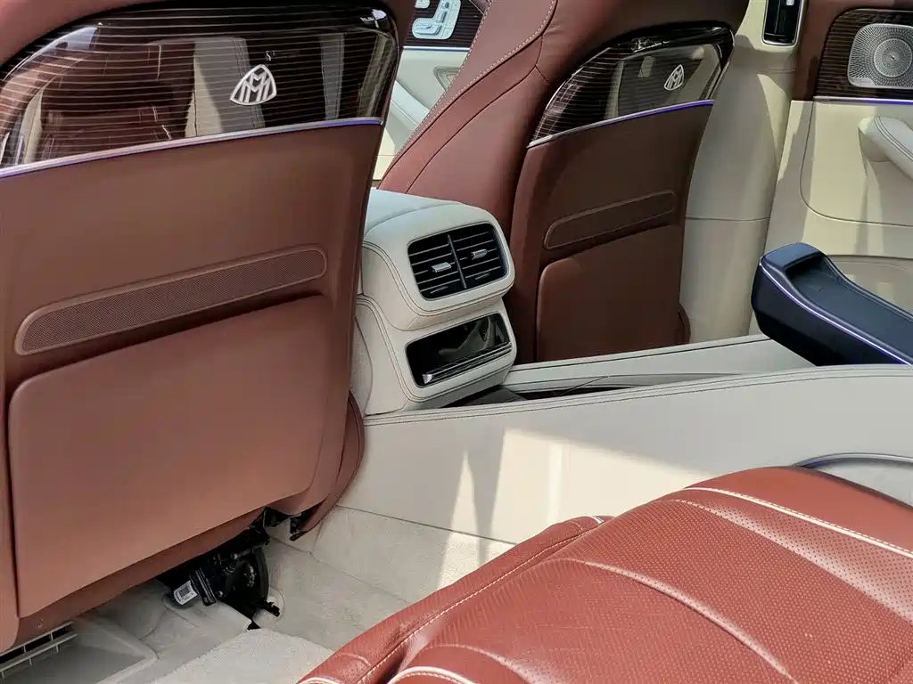 MERCEDES-BENZ MAYBACH GLS