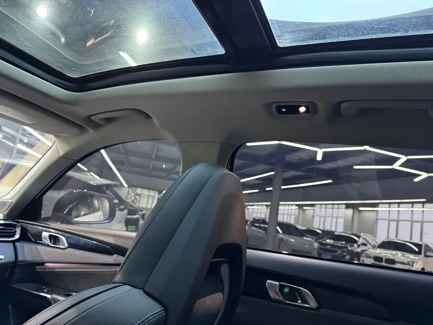 Lynk & Co 01 EM-P 2018 2018 1.5T PHEV Jin Pro China V