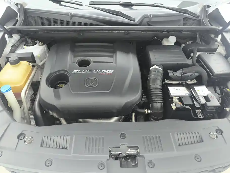 صورة 10 - Changan CS75