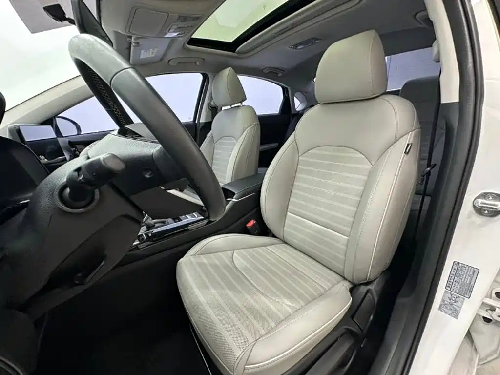 Kia K3 2023 2023 Model 1.5L CVT Luxury Edition