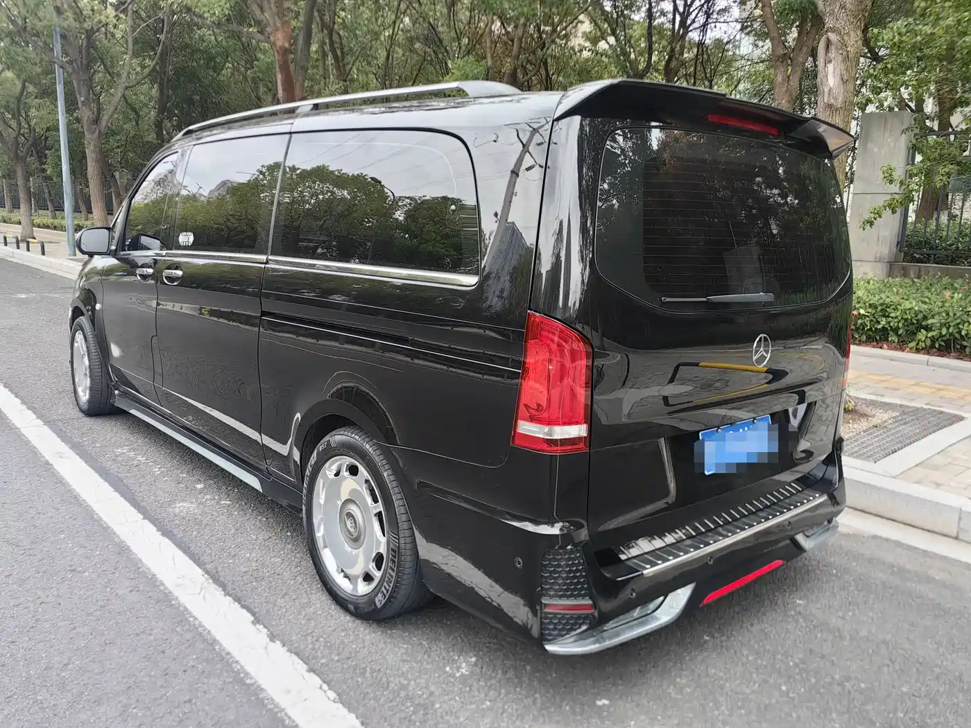 Mercedes-Benz Vito 2021 2.0T Business Edition 7-seater фото 7