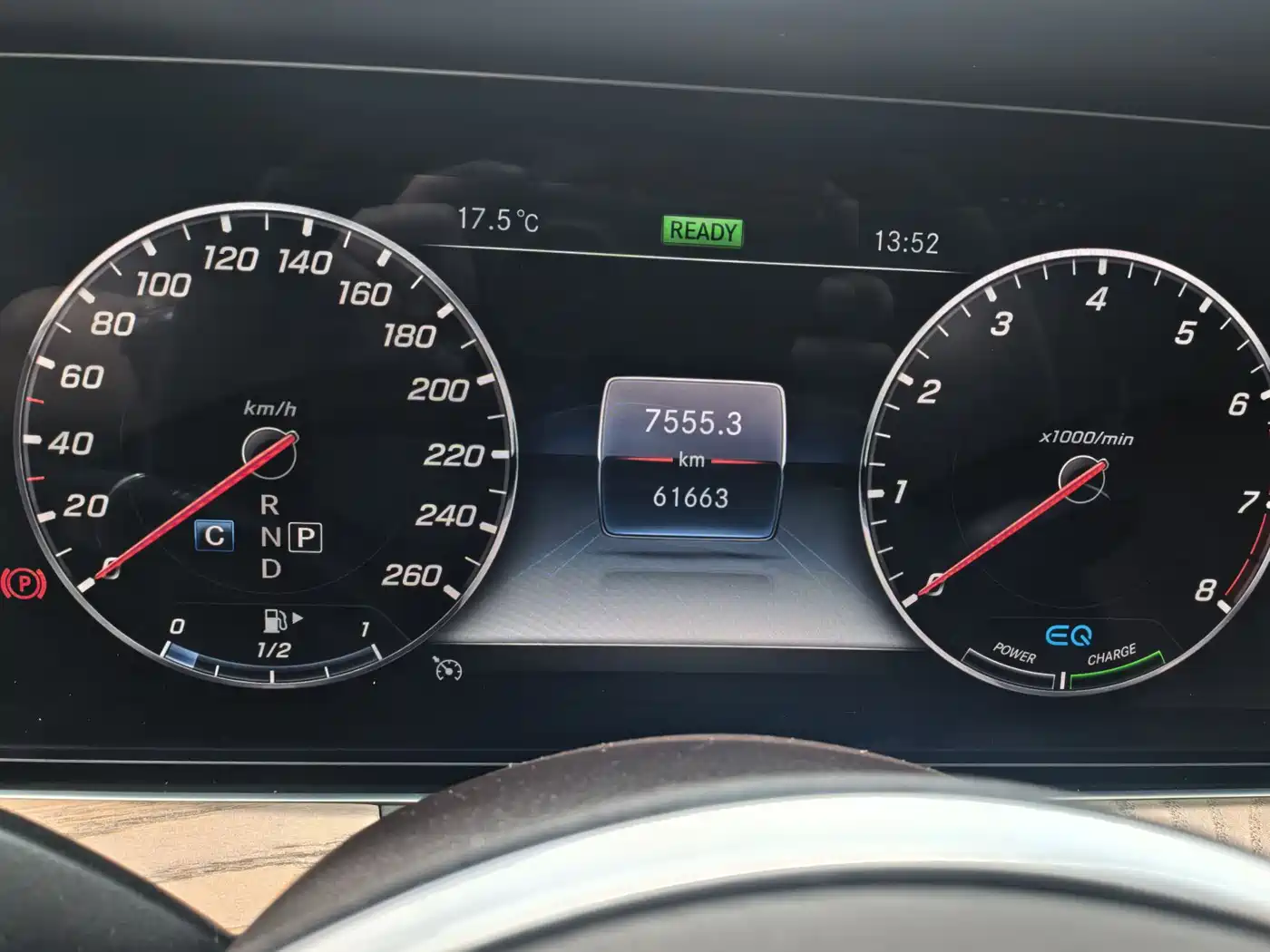 Mercedes-Benz E-Class 2020 E 260 L фото 20