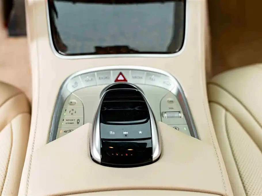 Mercedes-Benz S-Class 2017 S 320 L Business Upgrade Edition фото 14