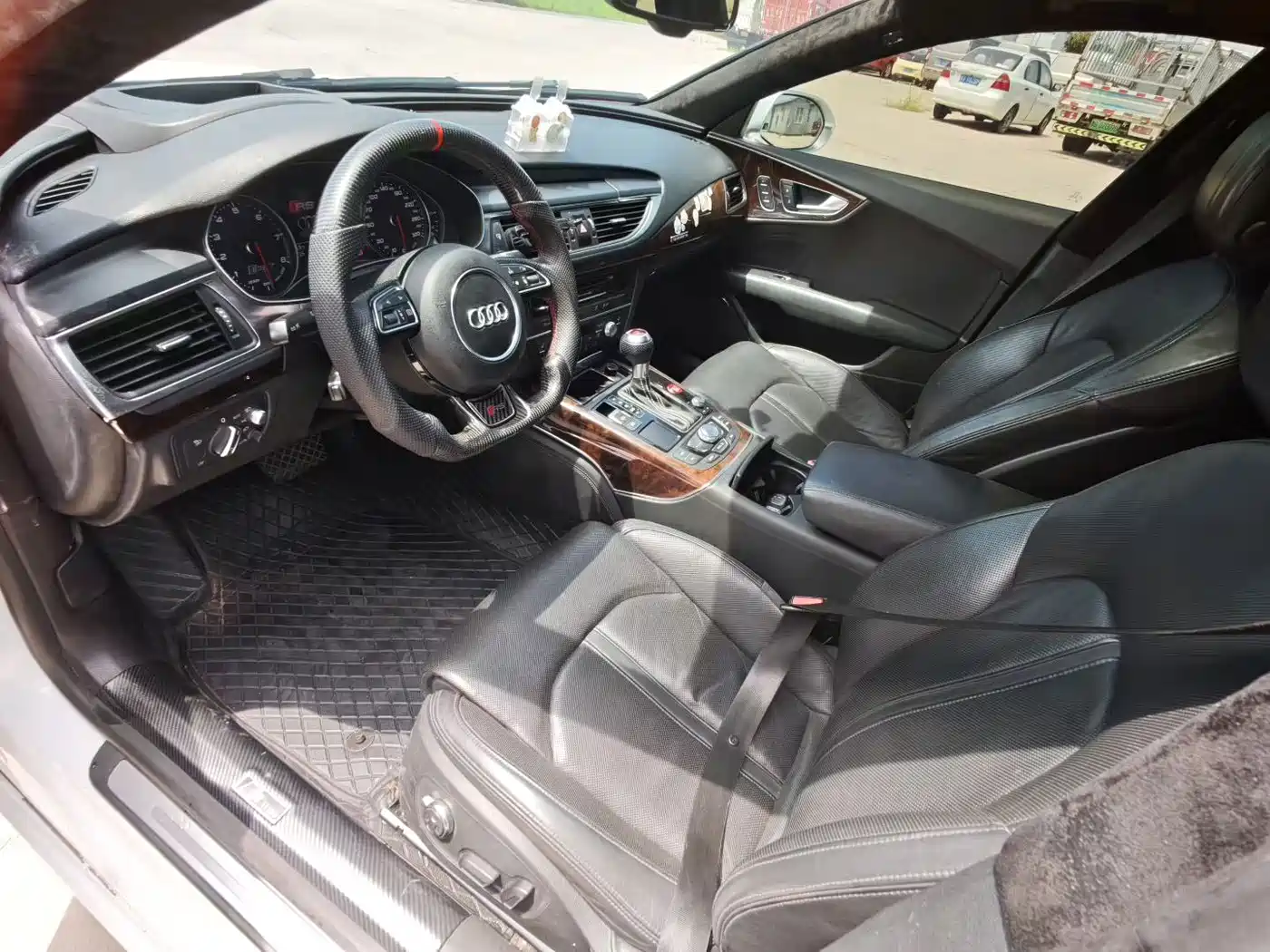 Фото 7 - Audi A7