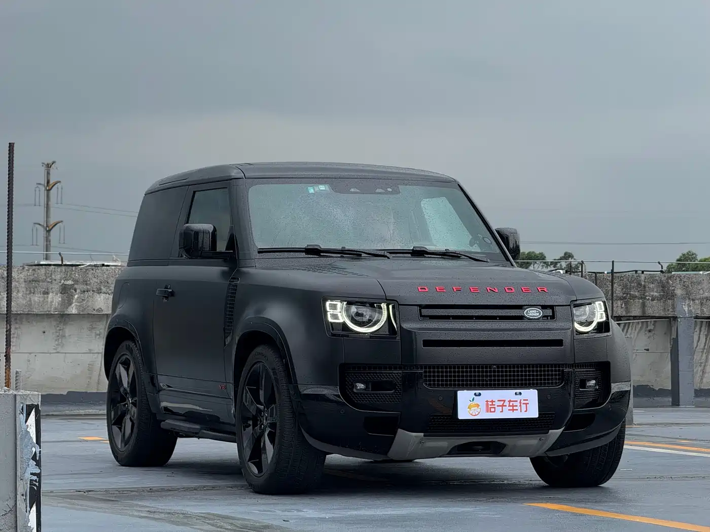 Land Rover Defender 2024 90 5.0T V8 фото 4