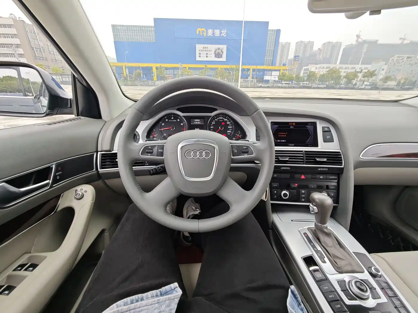 Audi A6L 2011 Model 2.0 TFSI Auto Standard фото 9