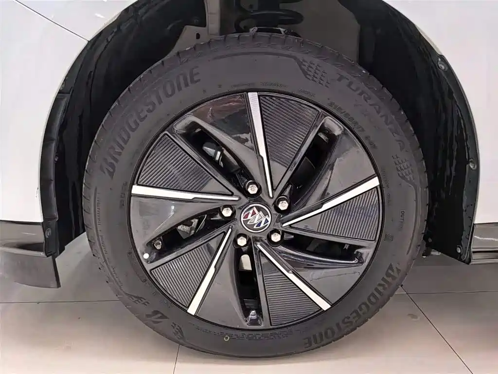 BUICK SLIGHTLY BLUE 6