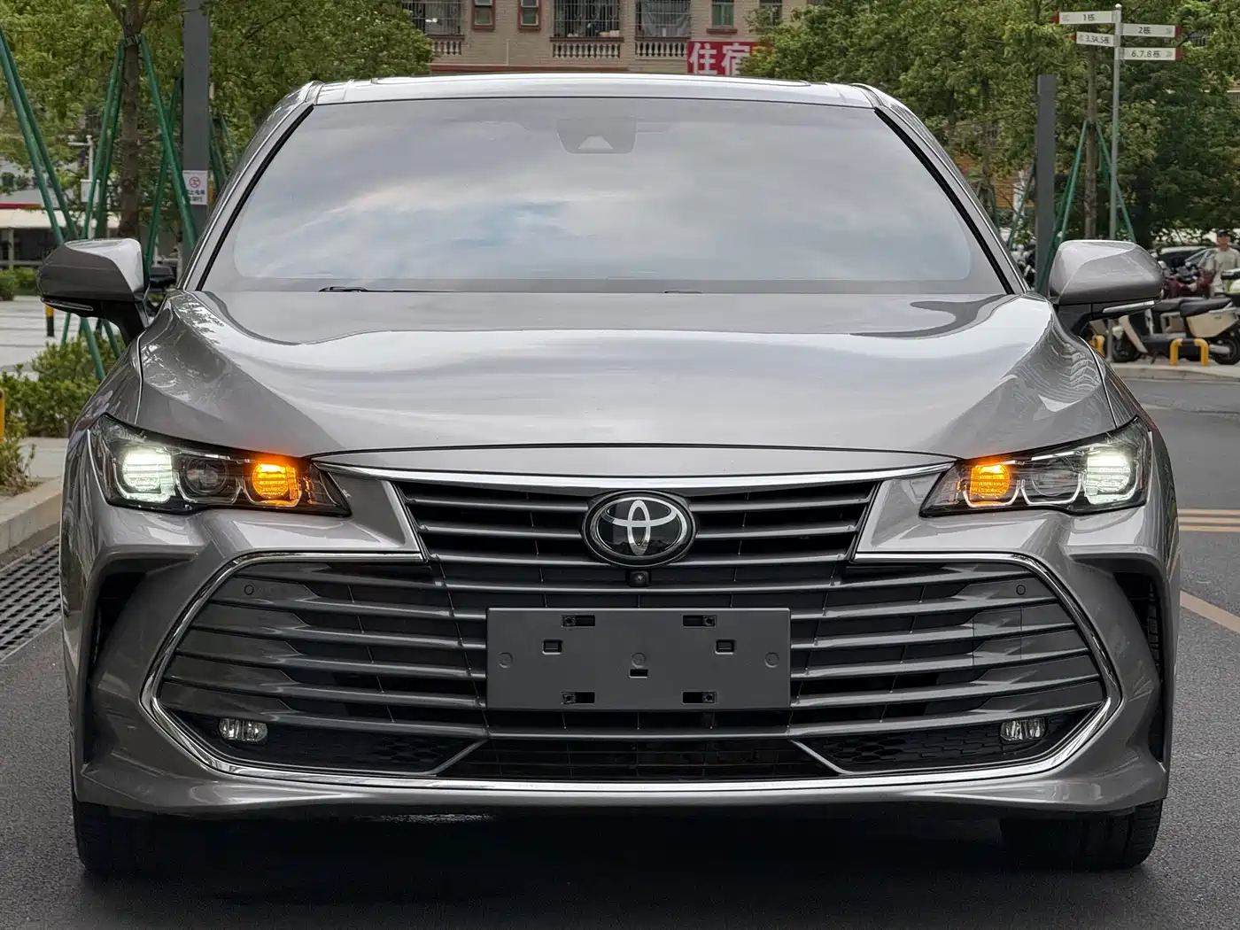 Toyota Avalon 2019 2.0L XLE Premium Edition (China VI) фото 2