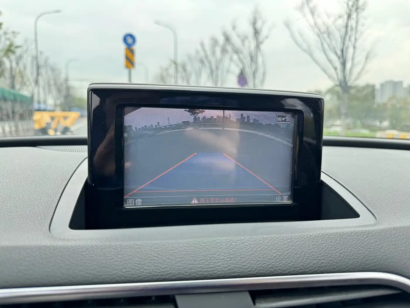Audi Q3 2013 35 TFSI Progressive фото 20