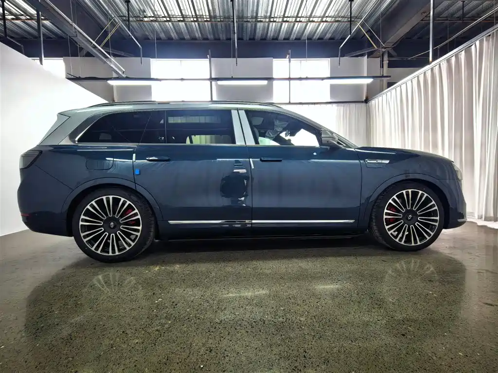 AITO Wenjie AITO M9 2024 Model Extended Range Ultra Edition 52kWh 5-Seater фото 6