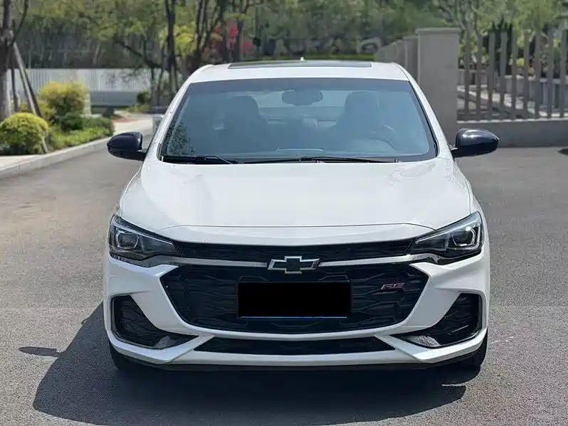 Chevrolet Monza 2019 RS 330T Auto Smooth Edition China VI фото 2