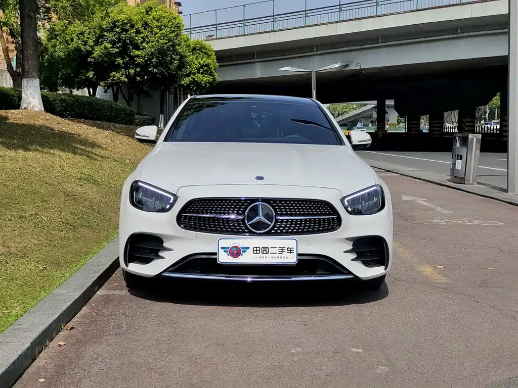 Mercedes-Benz E-Class 2021 E 300 L Sport Fashion фото 2