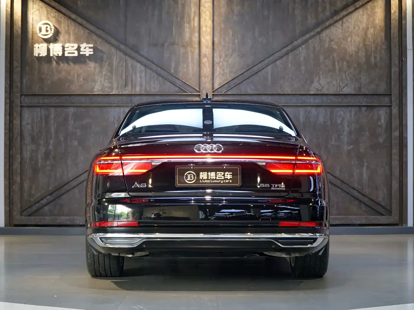 Audi A8 2022 A8L 50 TFSI quattro Comfort Collector's Edition фото 3