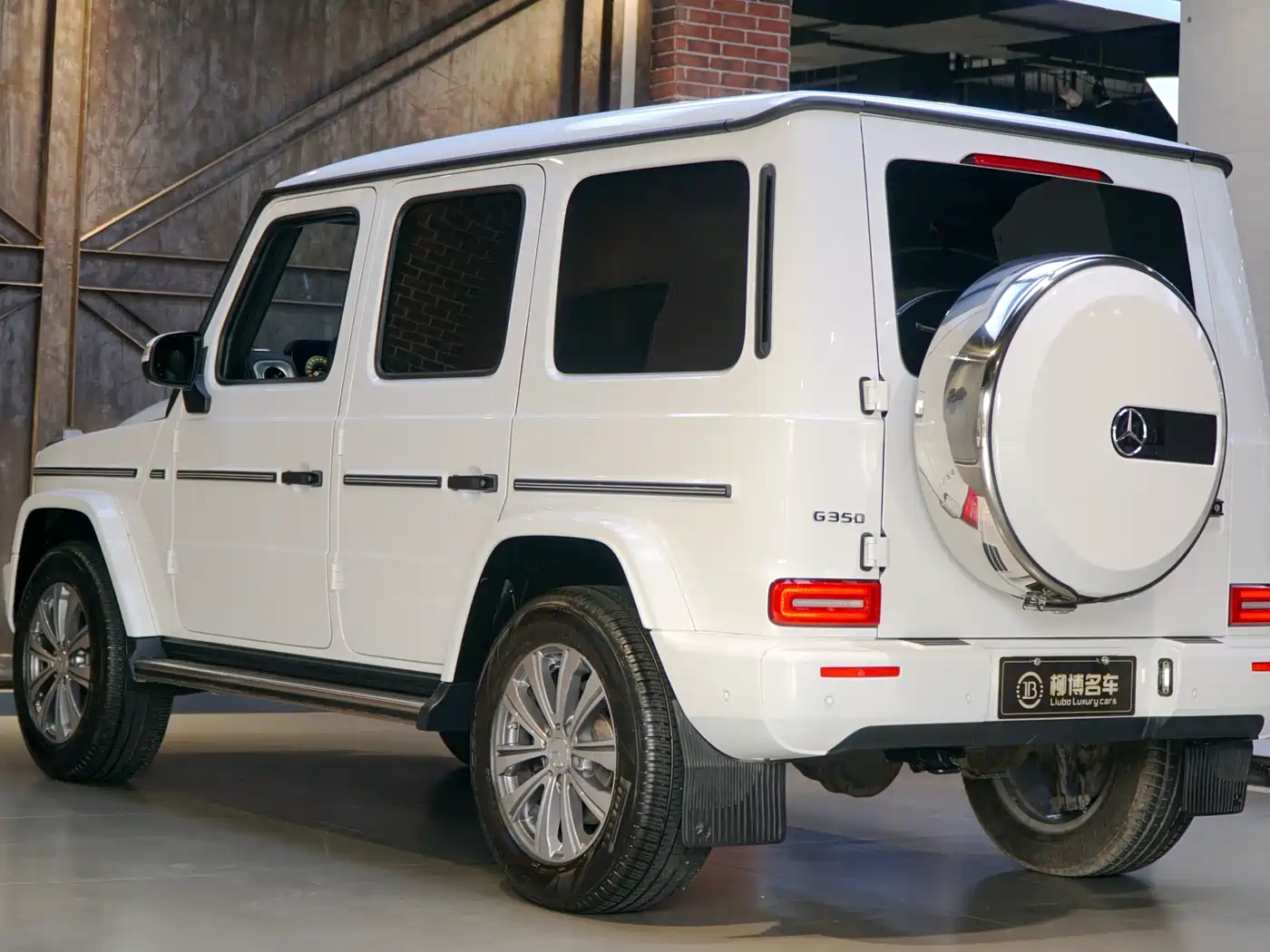 Mercedes-Benz G-Class 2024 G 350 фото 4