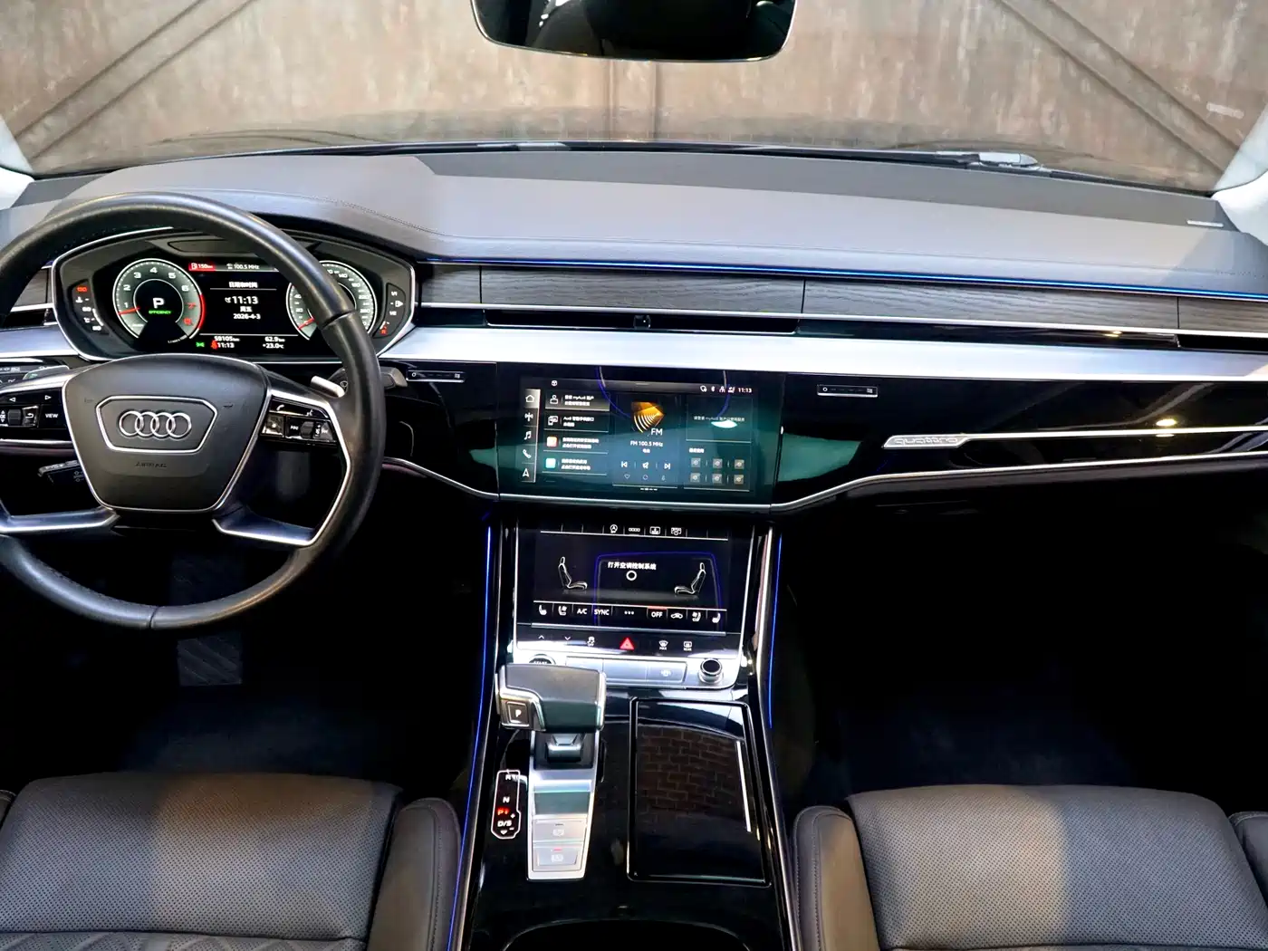 Audi A8 2022 A8L 50 TFSI quattro Comfort Collector's Edition фото 12