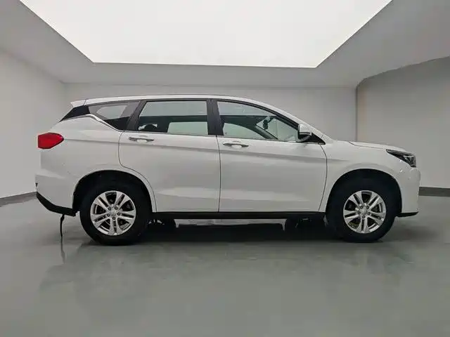 Фото 16 - Haval M6