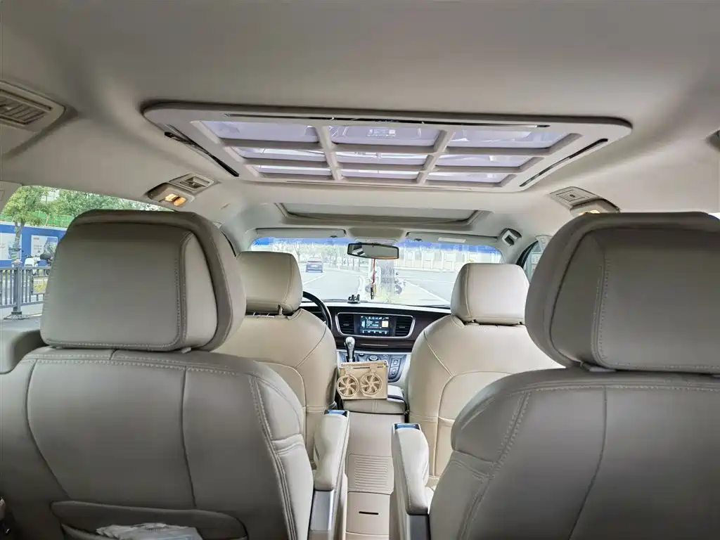 Buick GL8 2018 28T Luxury Model China VI фото 25