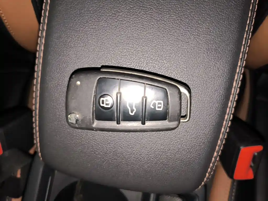 Фото 9 - Audi Q3