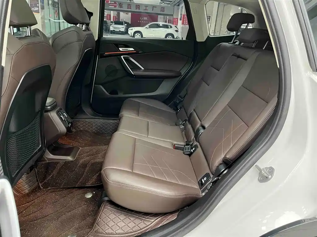 BMW X1 2023 sDrive20Li X Design Package фото 14