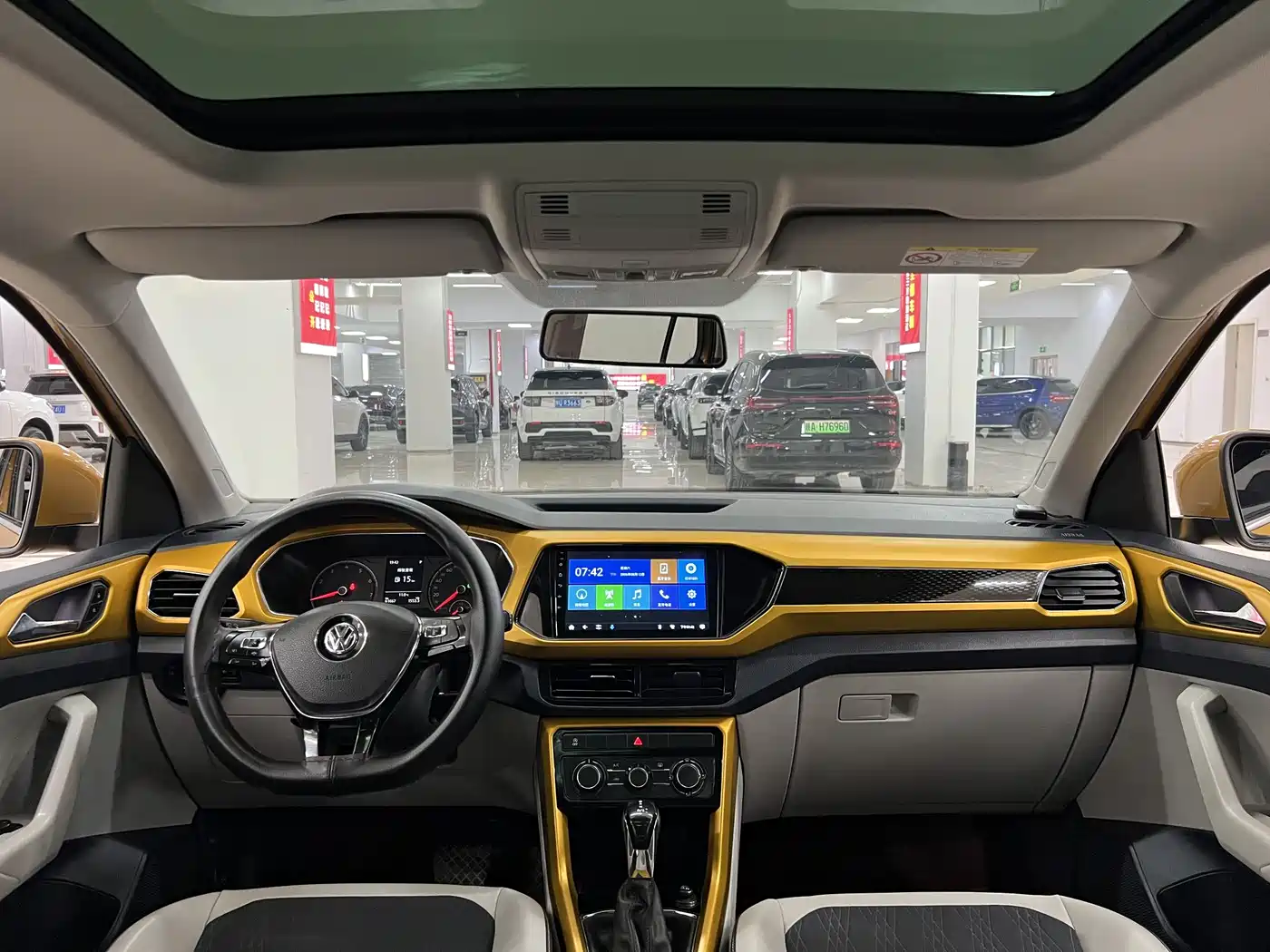 Volkswagen T-Cross 2020 280TSI DSG Comfort Edition фото 8