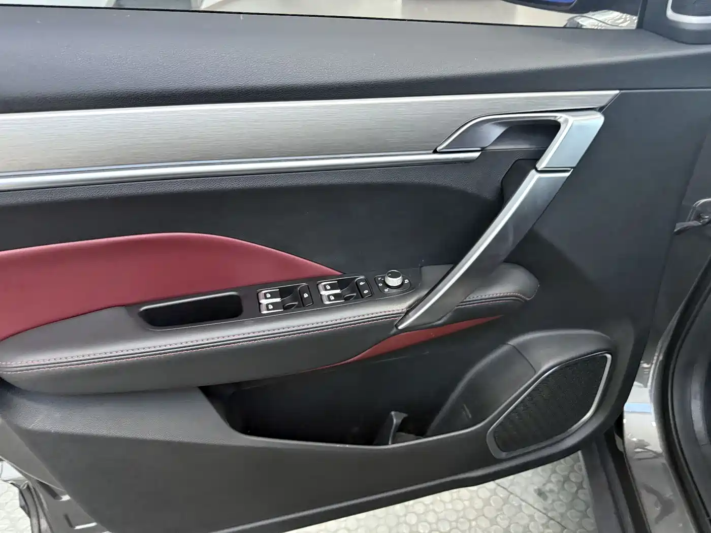 GEELY AUTOMOBILE BINYUE