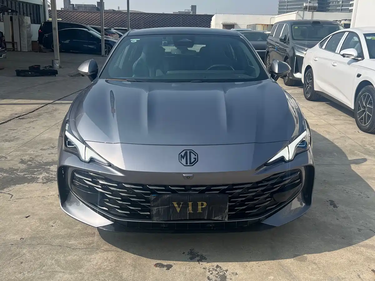 MG MG7