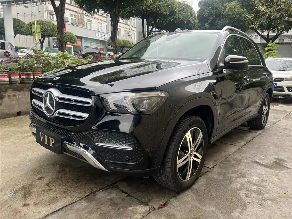 Mercedes-Benz GLE 2020 Facelift GLE 350 4MATIC Dynamic фото 4