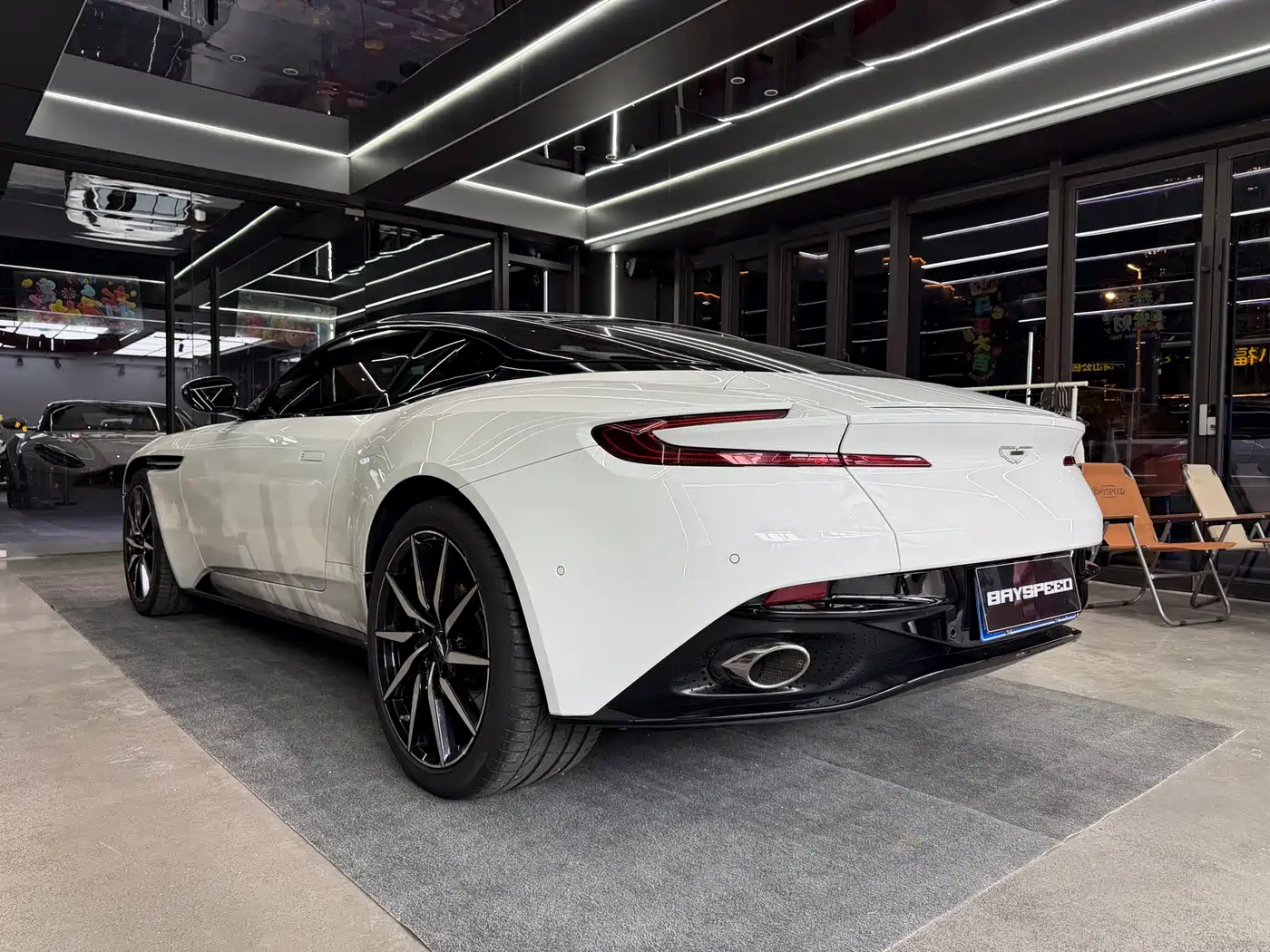 Aston Martin DB11 2018 2019 Model 4.0T V8 Coupe