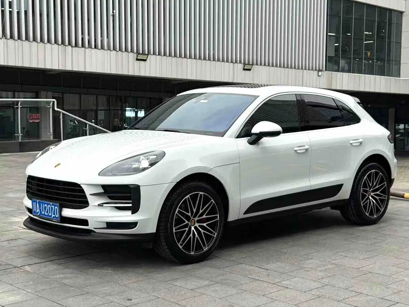 Porsche Macan 2020 — пригон из Китая