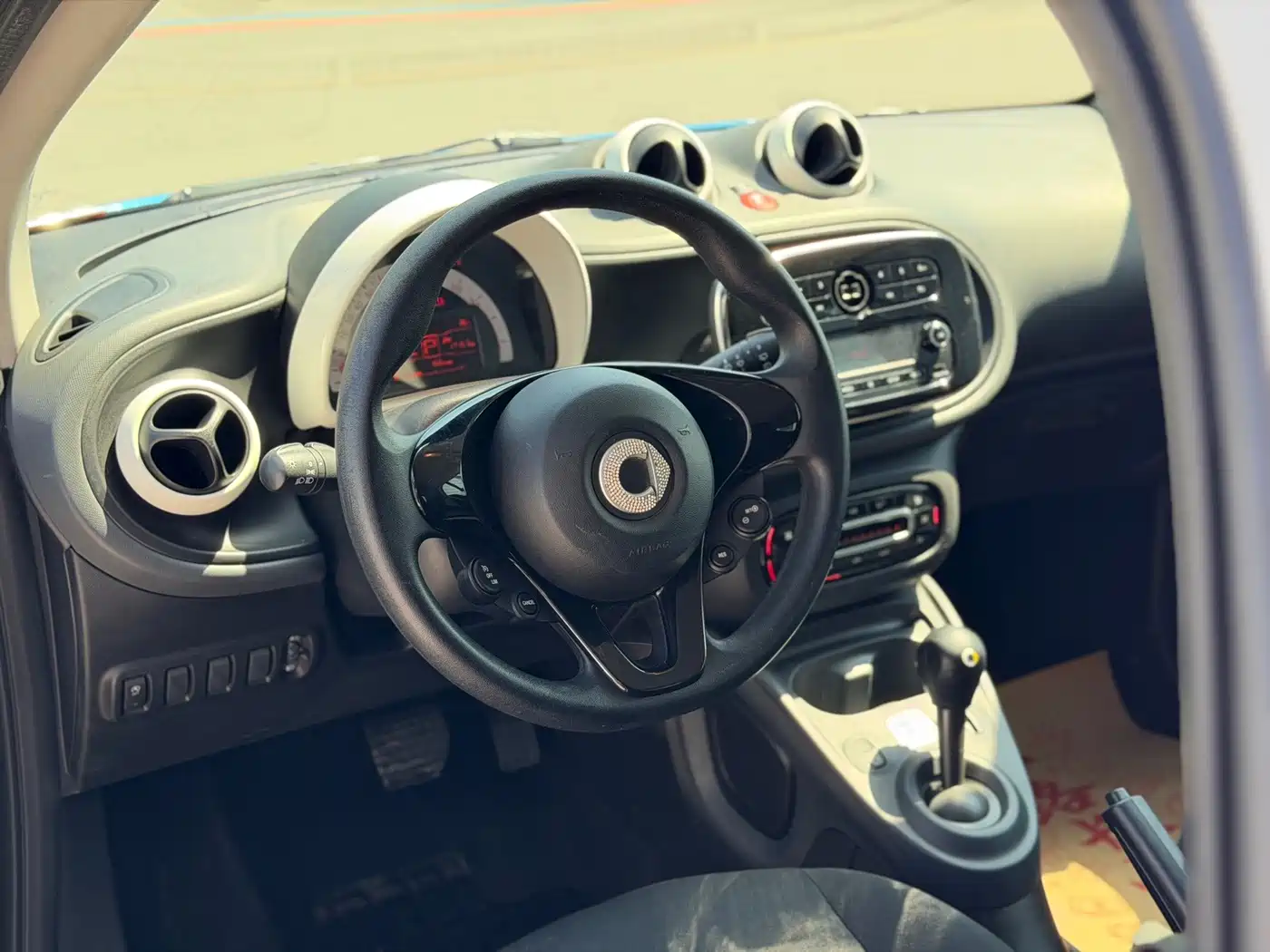 smart fortwo 2019 2018 1.0L 52kW Hardtop Agile Edition China V
