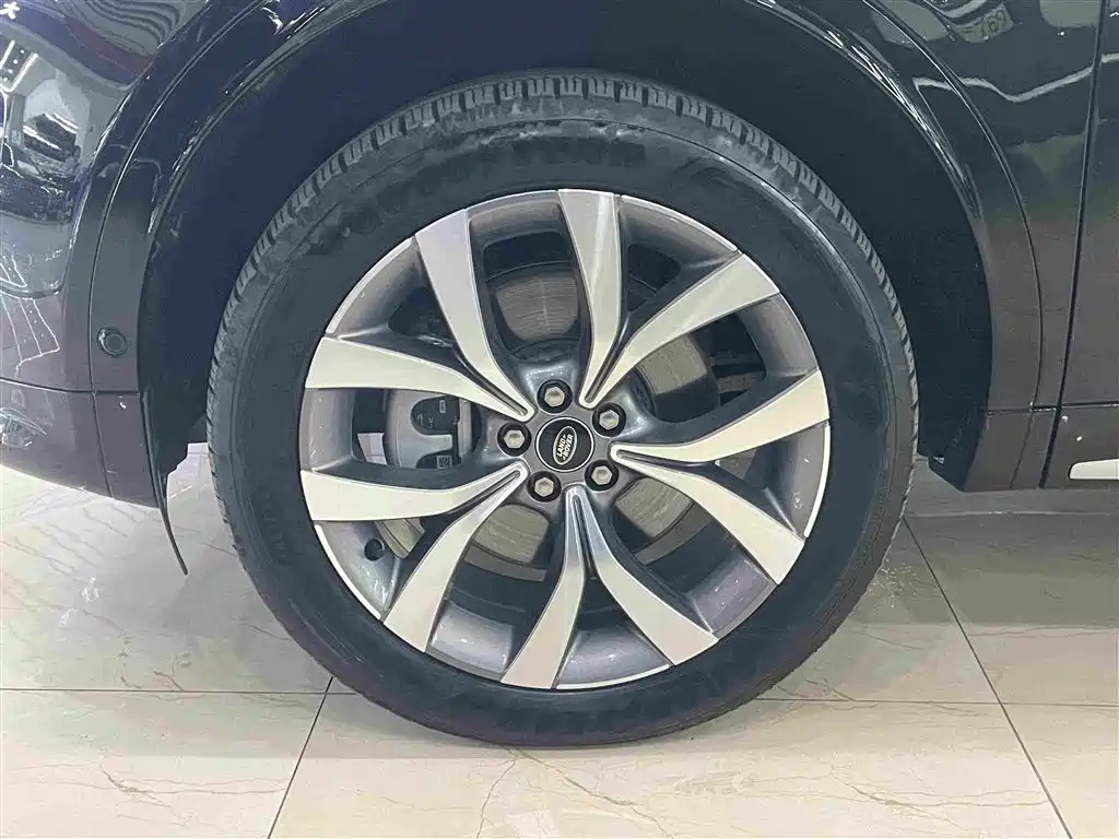 Land Rover Discovery Sport 2024 2024 Luxury Custom Edition