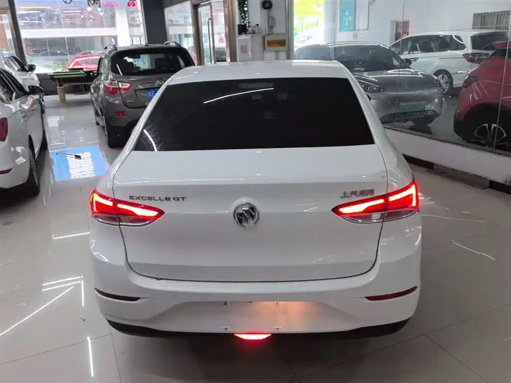 Buick Excelle 2021 Facelift Exemplar 1.5L Auto Elite фото 4