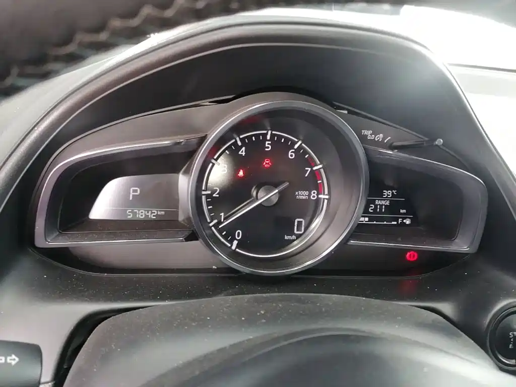 Фото 12 - Mazda CX-3