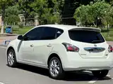 Photo 12 - Nissan Tiida