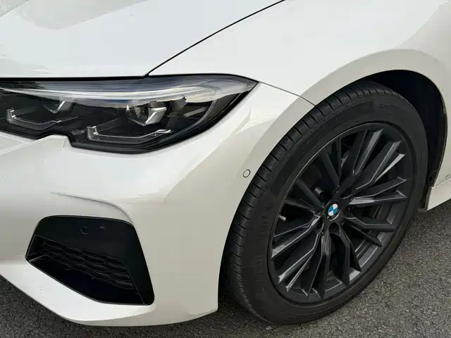 BMW 3 Series 2022 Facelift 325i M Sport Shadow Edition — фото 4