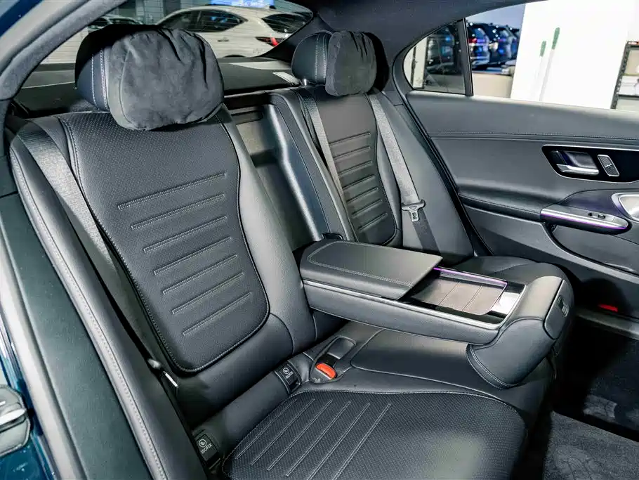 Mercedes-Benz C-Class 2026 C 260 L Sport фото 21