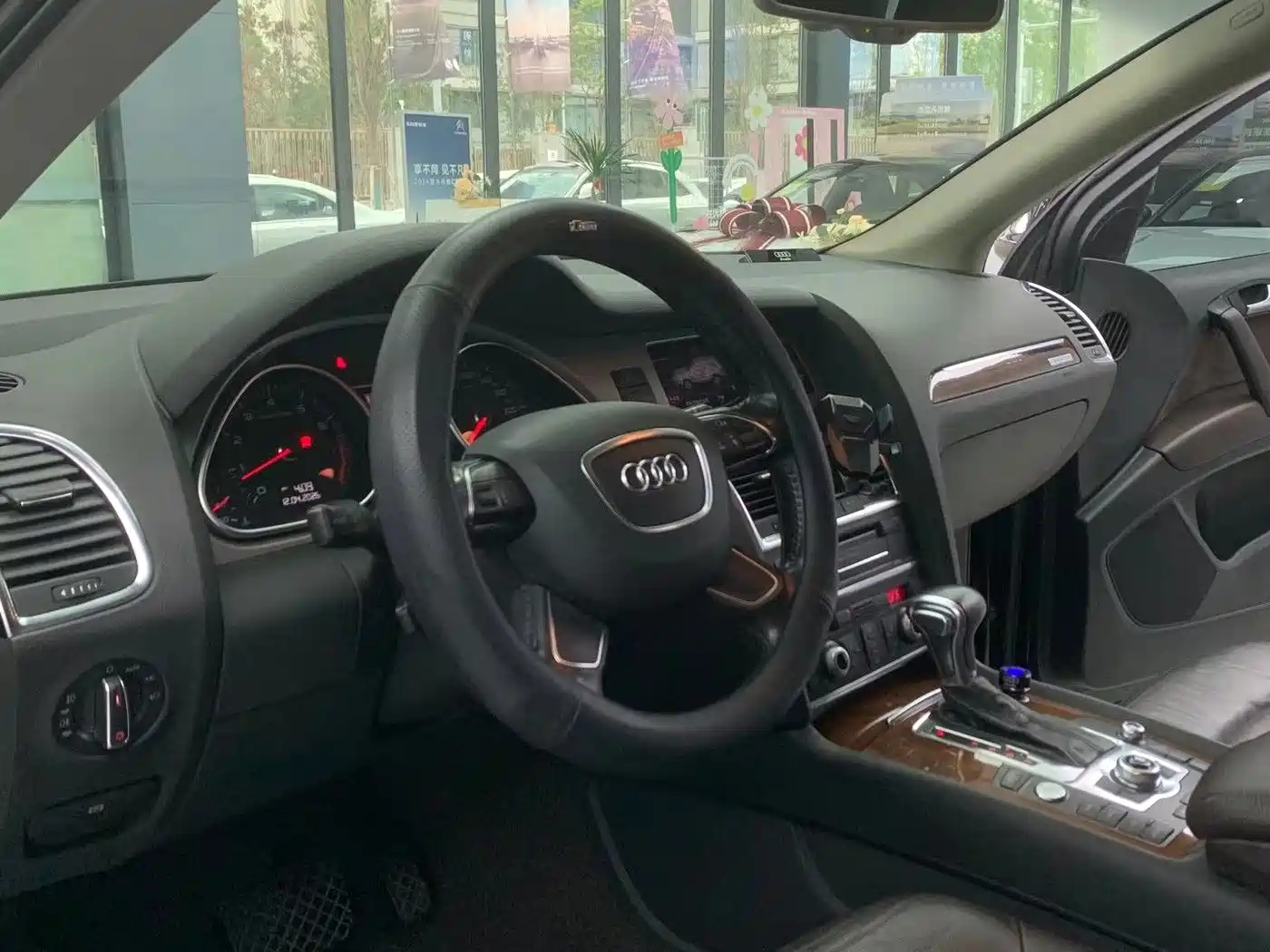 Photo 10 - Audi Q7