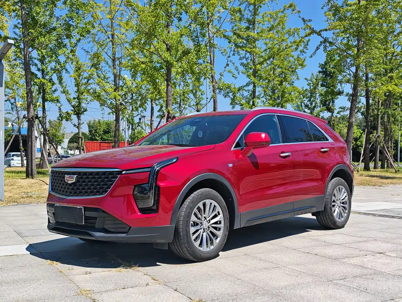 Cadillac XT4 2025 2024 28T 2WD Luxury