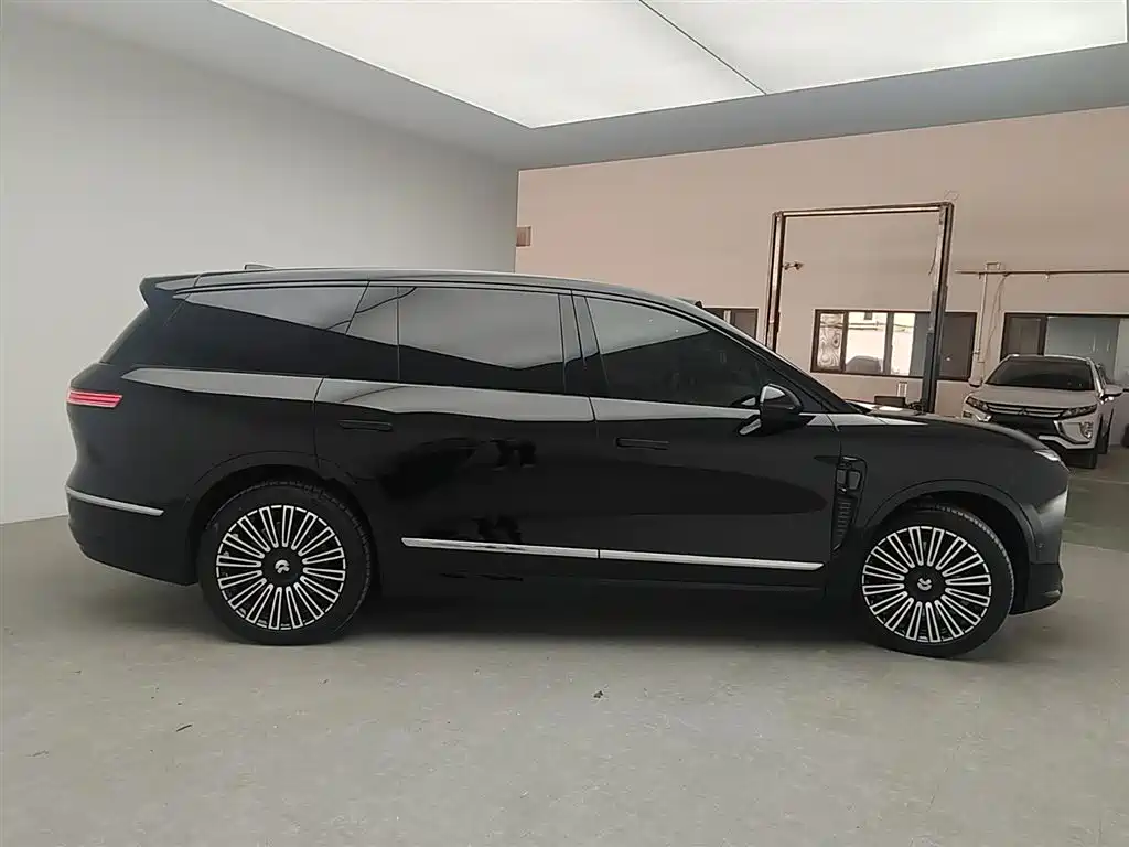 NIO ES8 2026