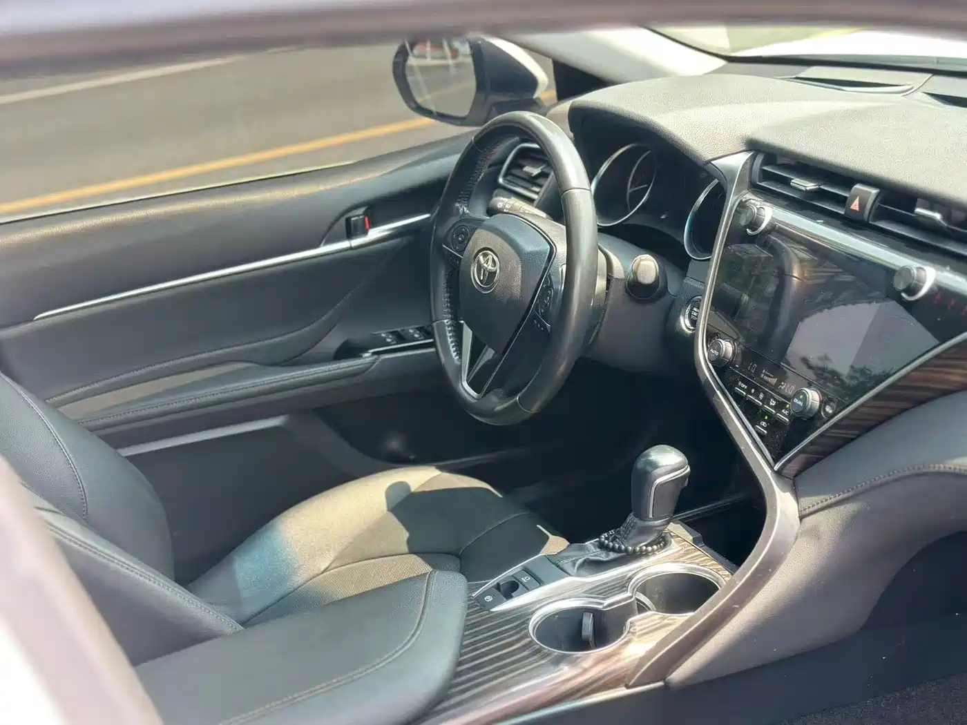 Toyota Camry 2019 2.0G Luxury (China V) фото 10