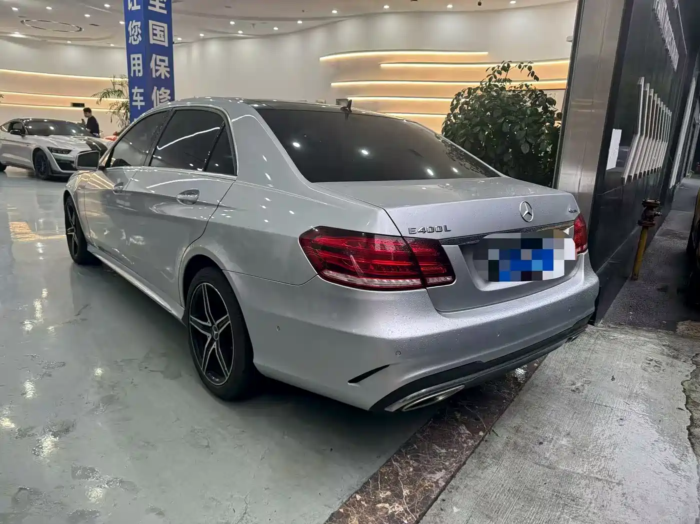 Mercedes-Benz E-Class 2015 E 400 L Sport Luxury 4MATIC фото 15