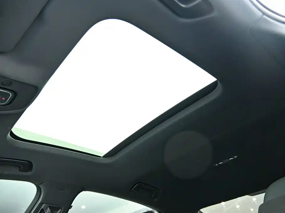 Audi A6L 2023 40 TFSI Luxury Dynamic фото 31
