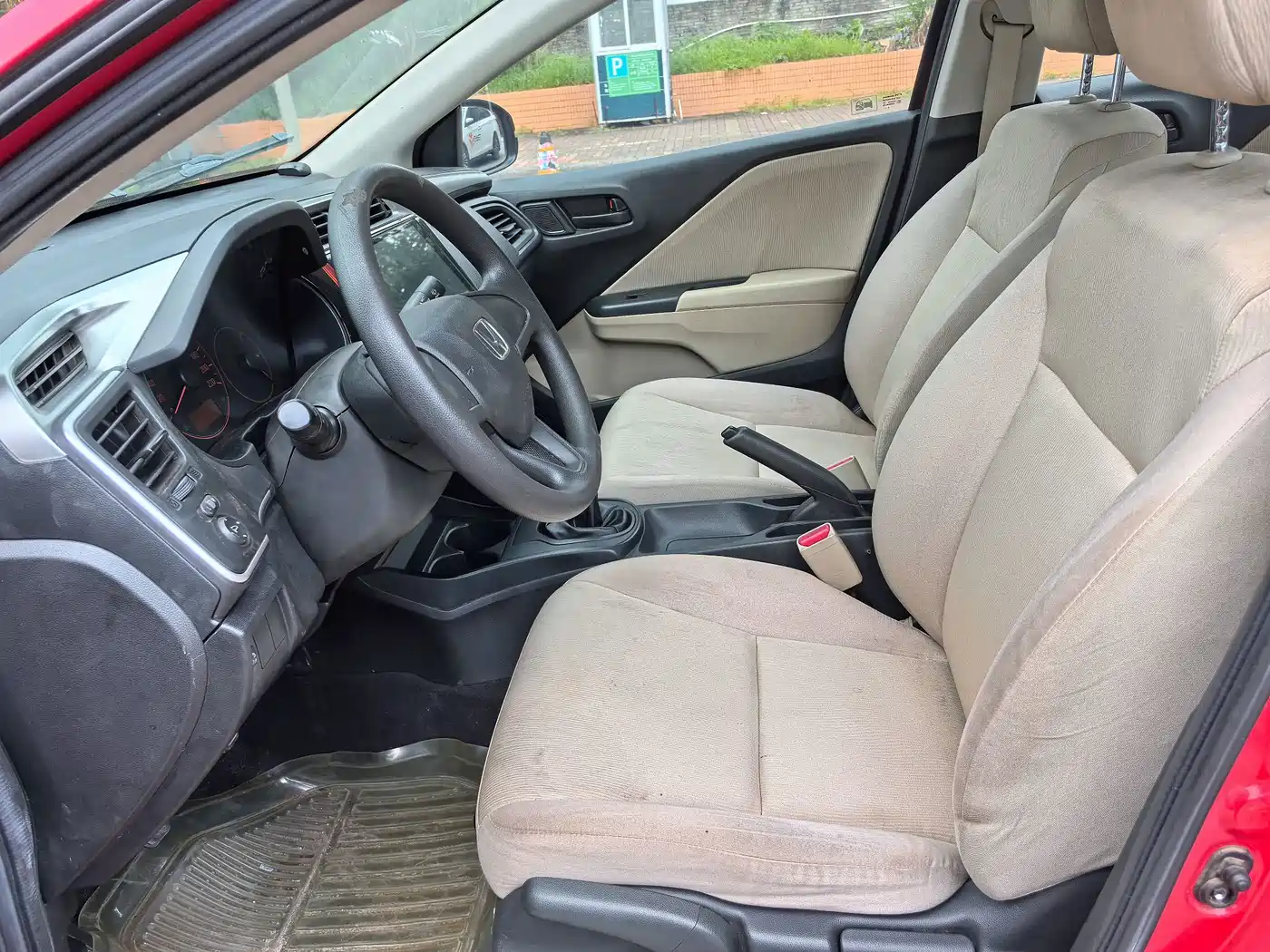 Honda City 2015 2015 1.5L Manual Progressive