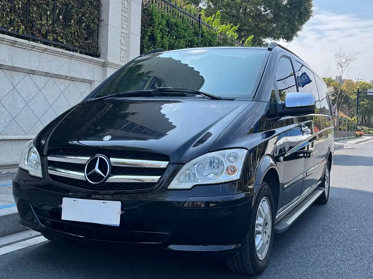 Mercedes-Benz Vito 2013 Model 3.0L Elite Edition