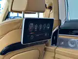 Фото 33 - BMW 7 Series