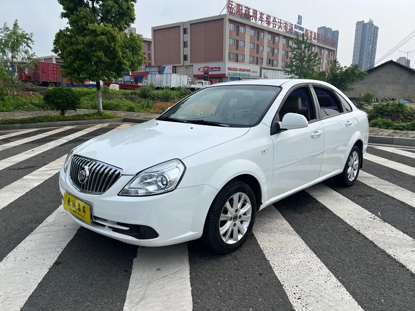 Buick Excelle 2013 1.5L Automatic Classic